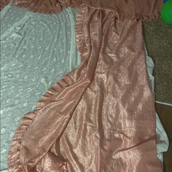 Curtains - Picture 4 of 5